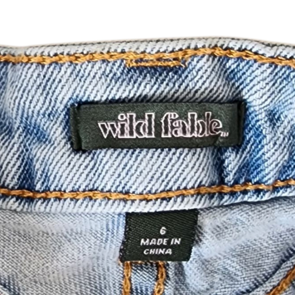 Wild Fable 80s Super High-Rise Wide Leg Denim Shorts Size 6 Button Fly. - Picture 7 of 8